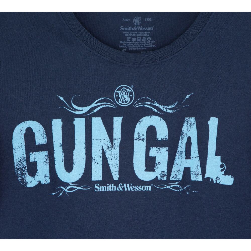 New SMITH & WESSON Long Sleeve T-shirt LARGE Gun Gal Tee